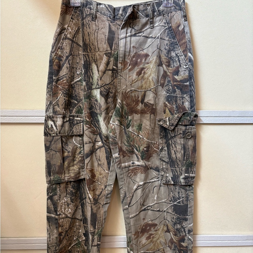Camouflage real tree pants